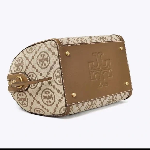 New,✨ T monogram jacquard duffle bag - Picture 6 of 16